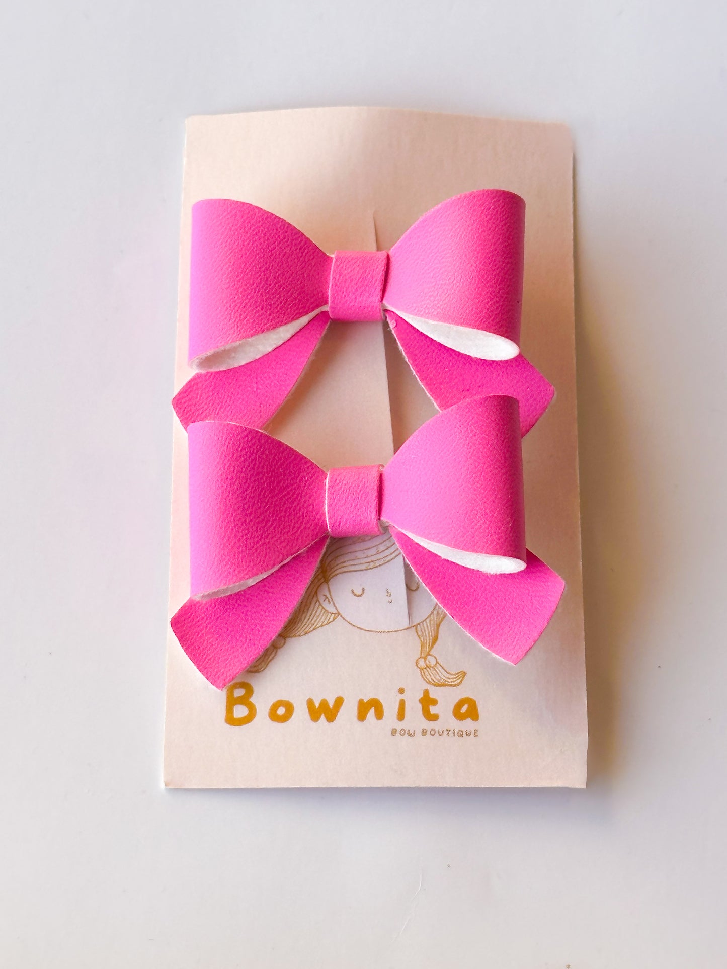 Magenta bow set