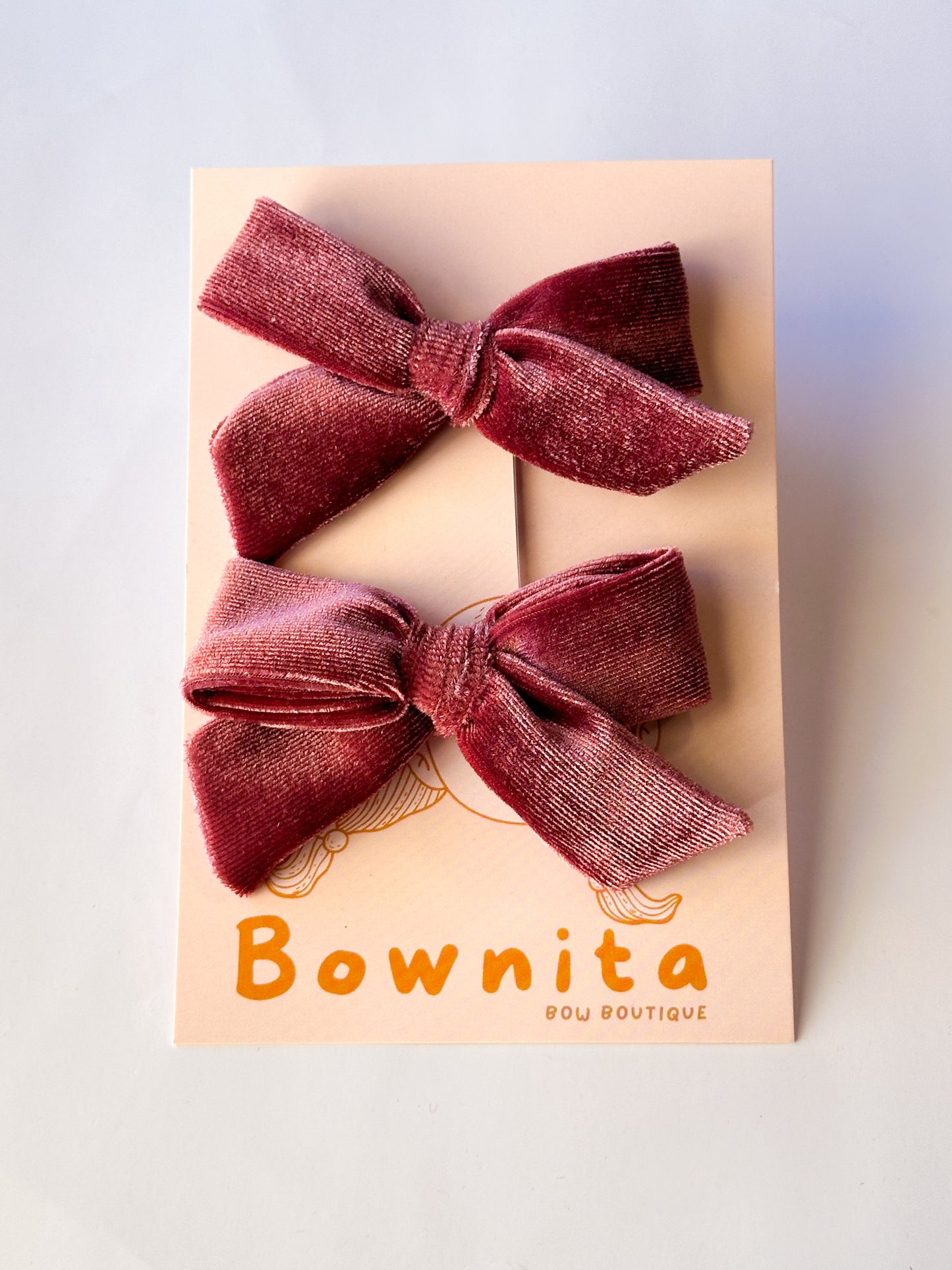 Light burgundy pink velvet piggies bow set