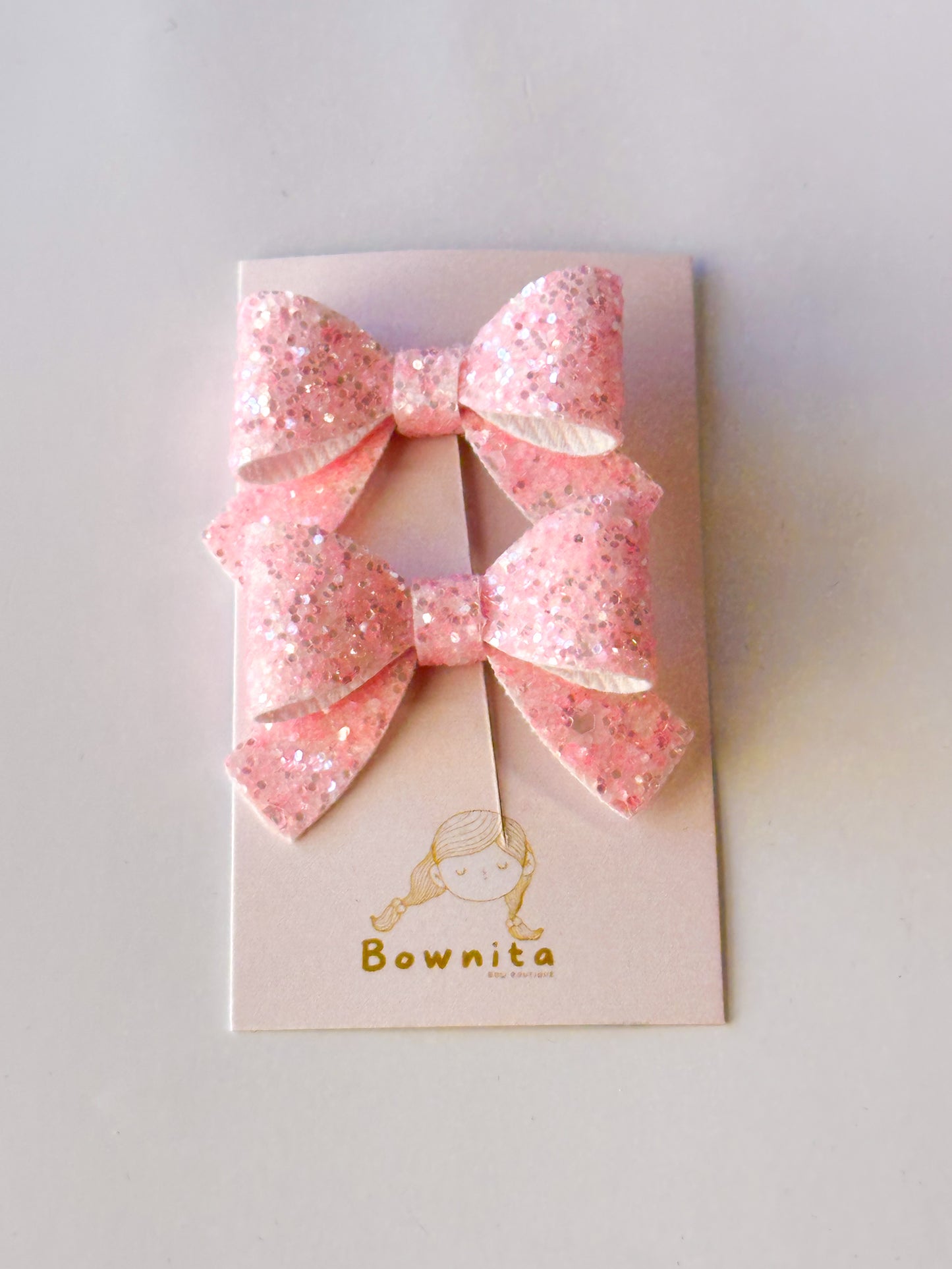 Pink on silver glitter bow set