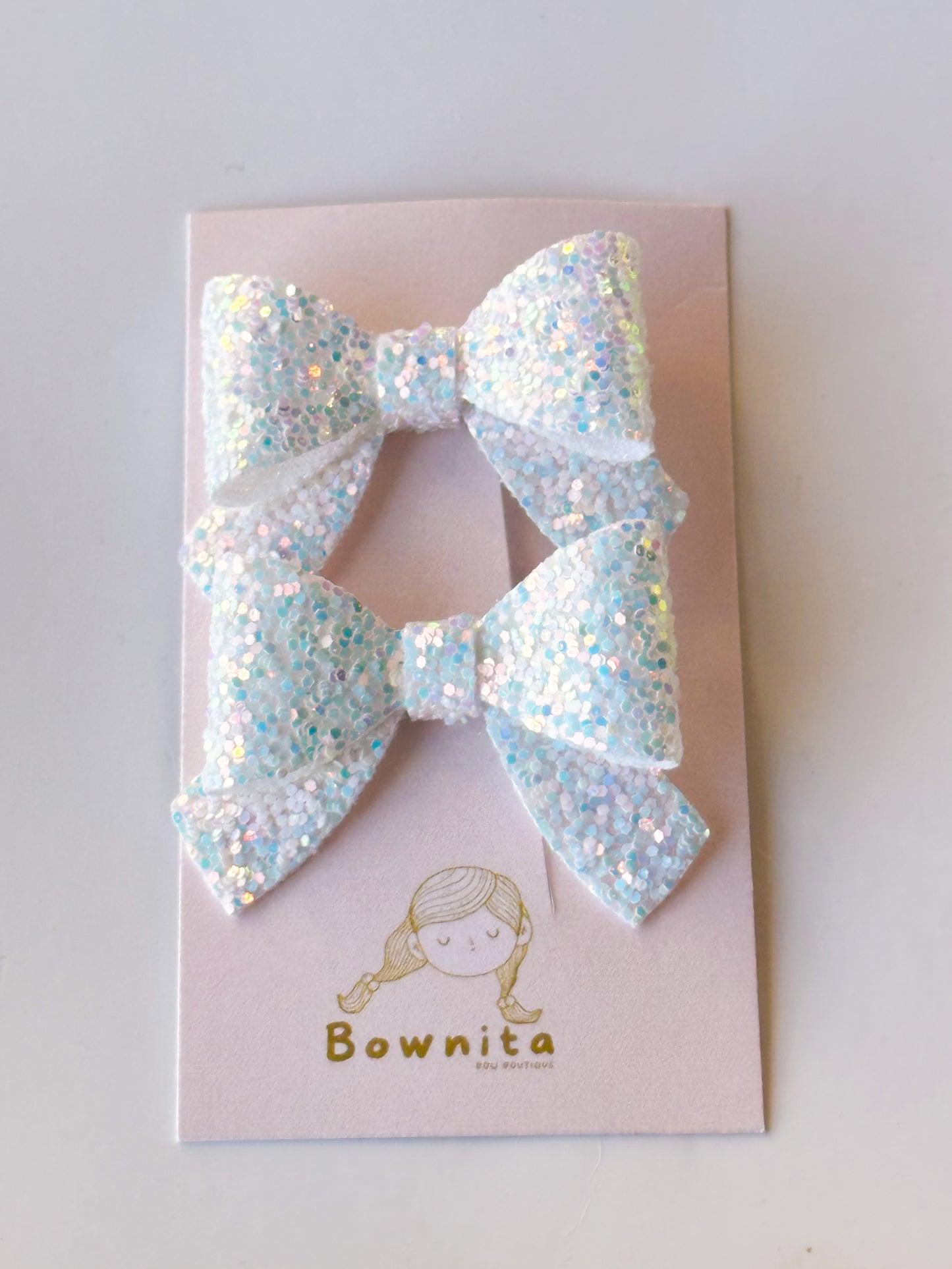 Iridescent White glitter bow set