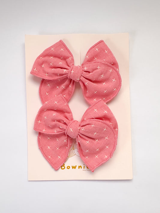 Bubble Gum Pink Linen Texture Piggies