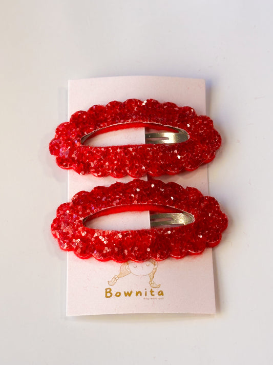 Cherry red chunky glitter scallop snap clip