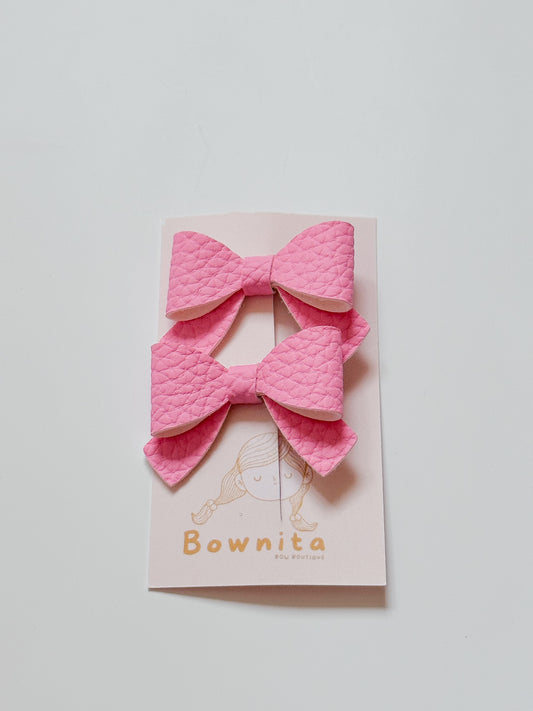 Bubblegum pink litchi Micro Bow 2” Piggies