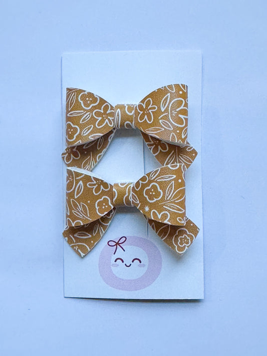 Camel Brown Floral Mini Bow Set